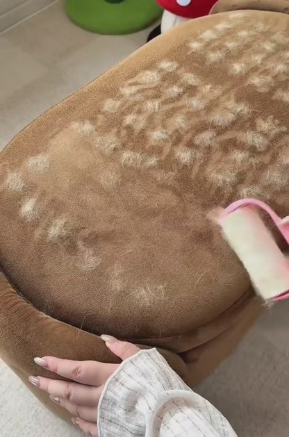 FurLift Brush™ – Instantly Removes Pet Hair From Any Surface